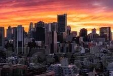 国产麻豆一精品一av一免费观看-庞大市场下的法律与伦理，国产影视内容的高质量探索与实践